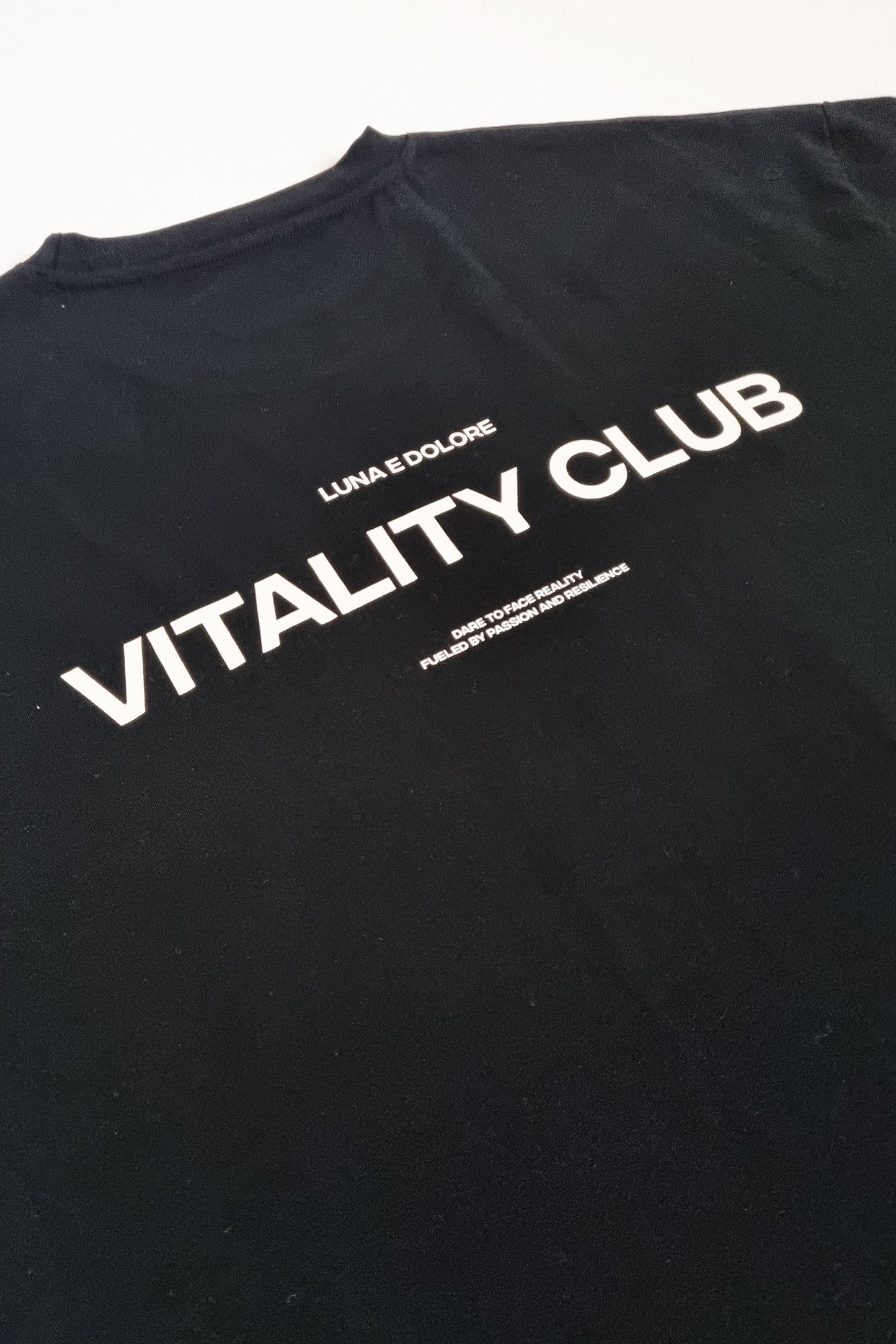 ARISE VITALITY CLUB OVERSIZED TEE IN BLACK