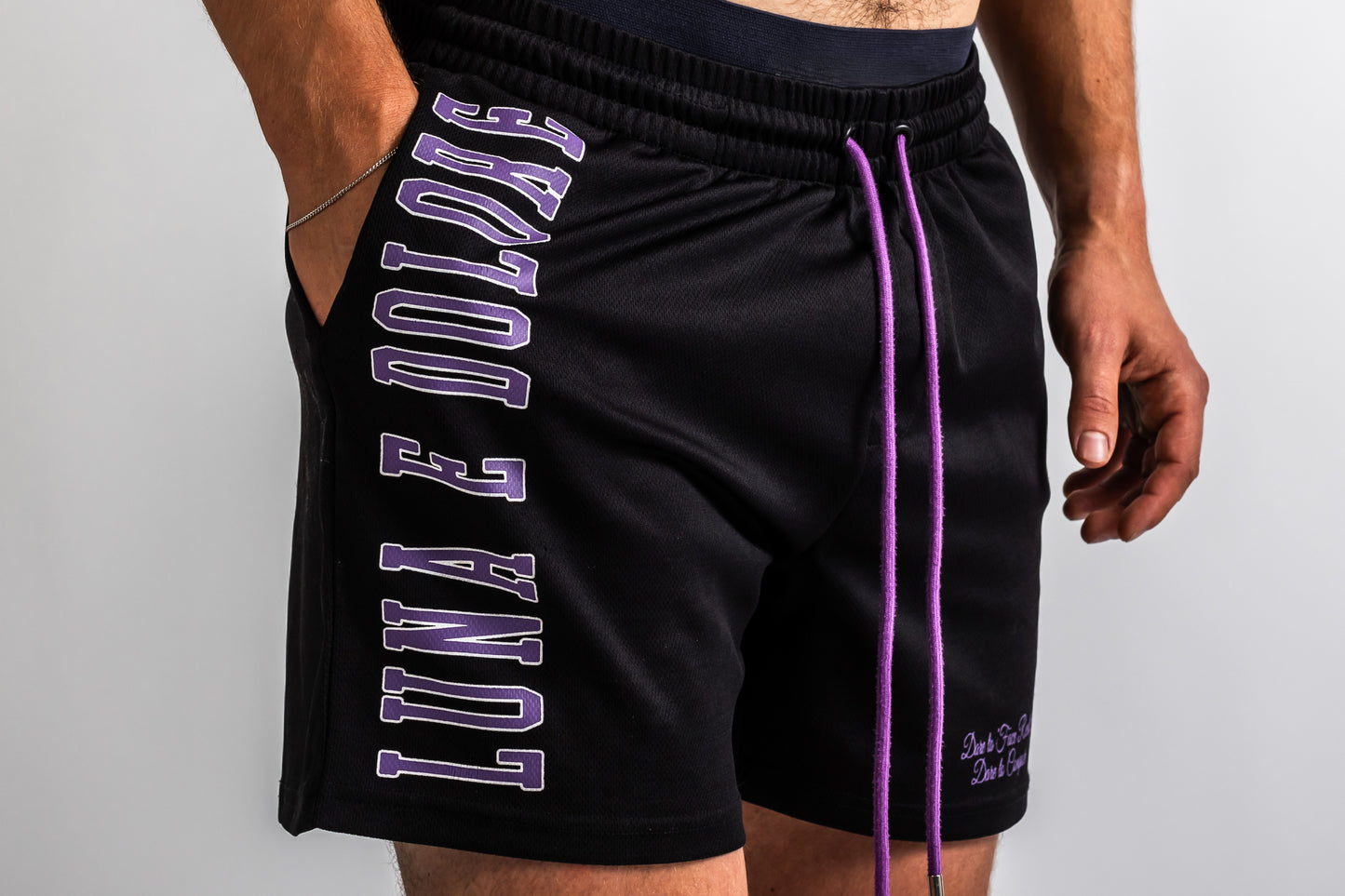 ARISE MESH SHORTS IN BLACK