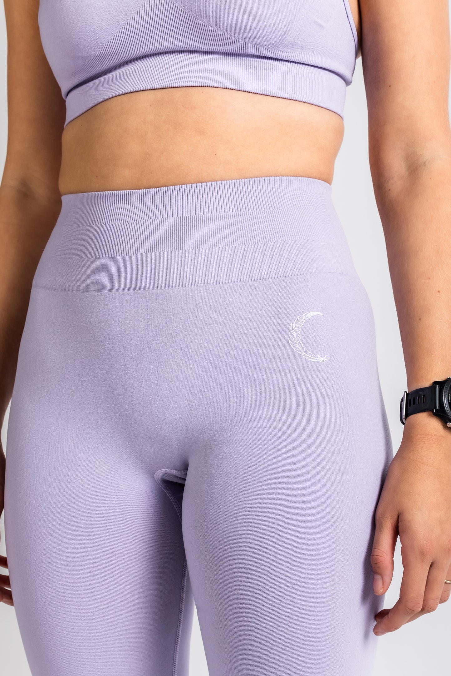 INVICTUS SEAMLESS LEGGING IN PASTEL PURPLE