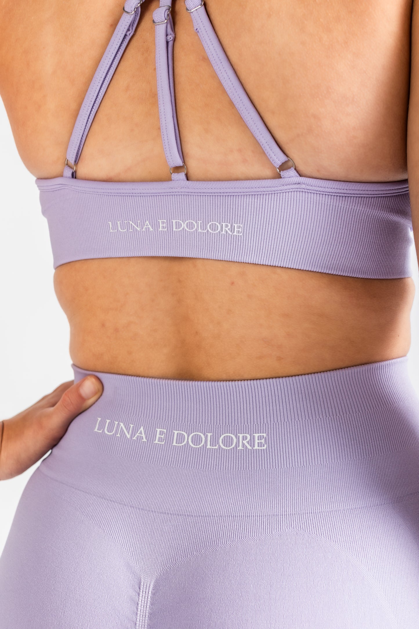 INVICTUS SEAMLESS LEGGING IN PASTEL PURPLE